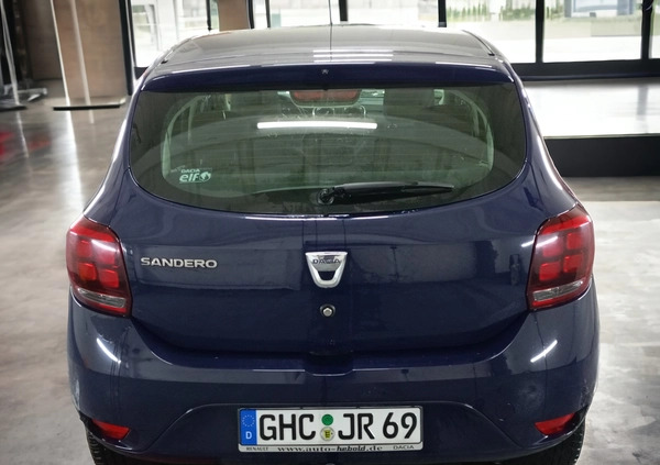 Dacia Sandero cena 24900 przebieg: 75000, rok produkcji 2017 z Więcbork małe 121